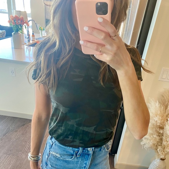 Camo short sleeve tshirt - Picture 2 of 2